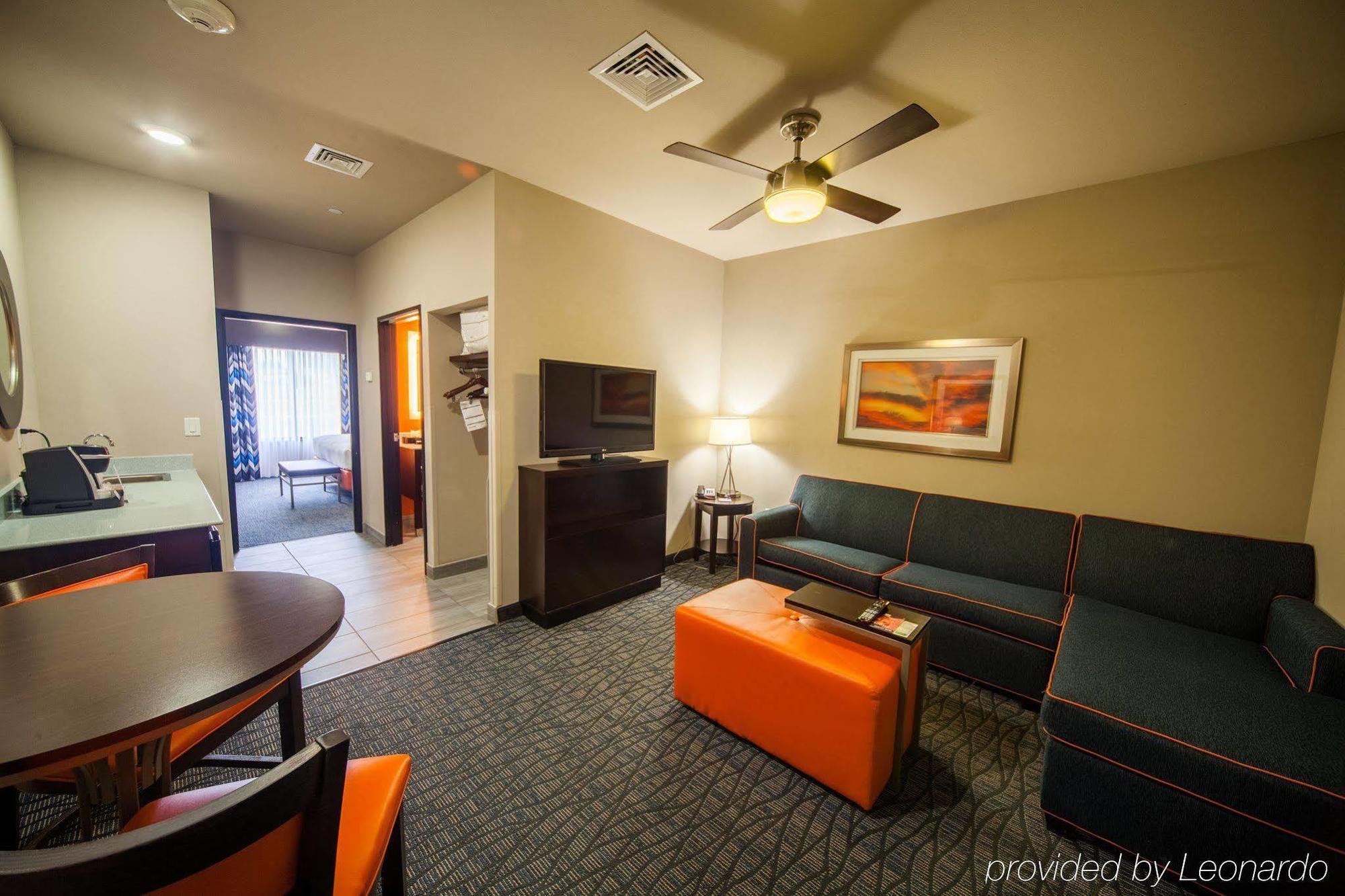 Holiday Inn Express & Suites Oklahoma City Southeast By Ihg Exterior foto